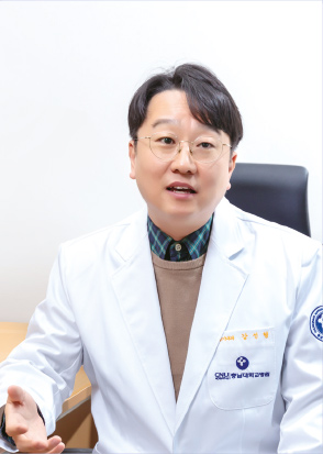 곁에 2